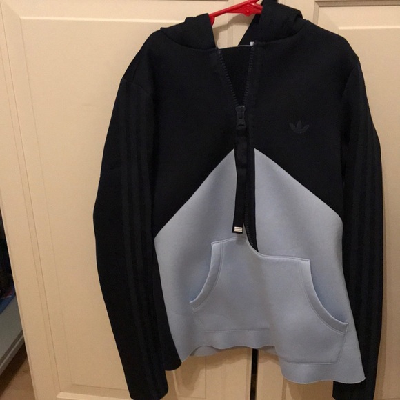 ADIDAS SWEATSHIRT - Picture 1 of 3